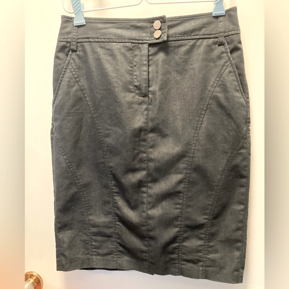 Kenar Classic Black Pencil Skirt